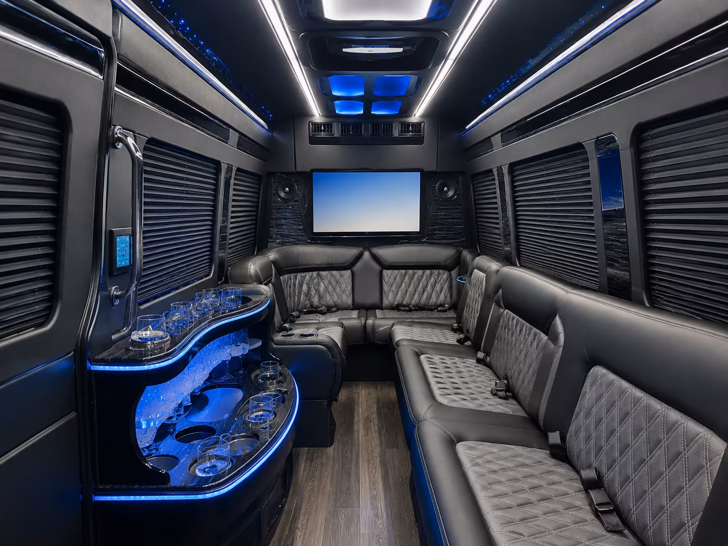 corporate retreat transportation to crater lake and the rogue valley